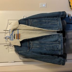 Levi's Sherpa denim jacket size L